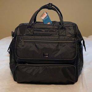 Lug Via 3-in-1 Convertible Weekender Duffel bag